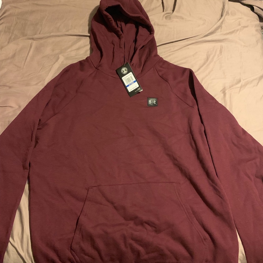 NWT Men’s XL Under Armour hoodie